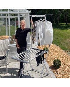 TØRRESTATIV MED BØJLESTANG OG KNAGERÆKKE (Tilbud) - Fra BasicClean.dk